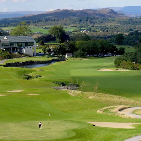 Castle Dargan 4*
