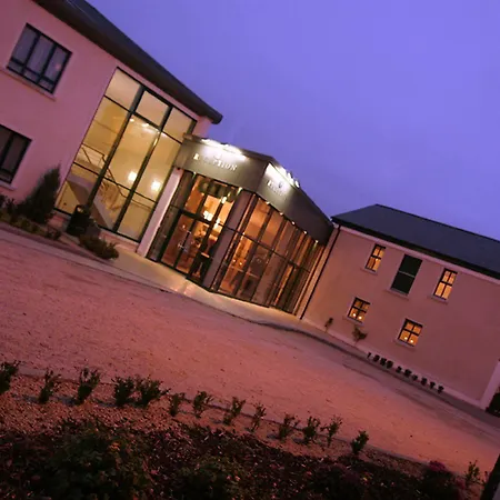 Castle Dargan Hotel 4*