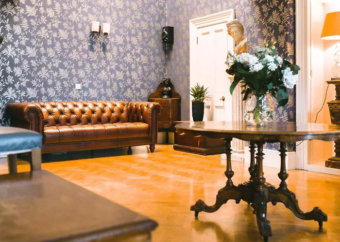 Castle Dargan Отель 4*