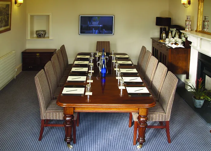 Castle Dargan Отель